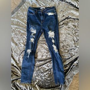 Women’s size 7 Jeans